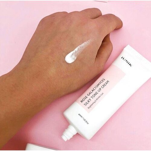 Iunik Rose Galactomyces Silky Tone Up Cream