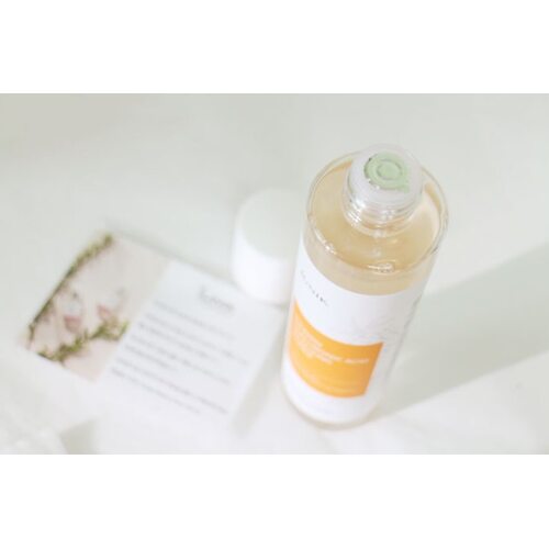 Iunik Vitamin Hyaluronic Acid Vitalizing Toner