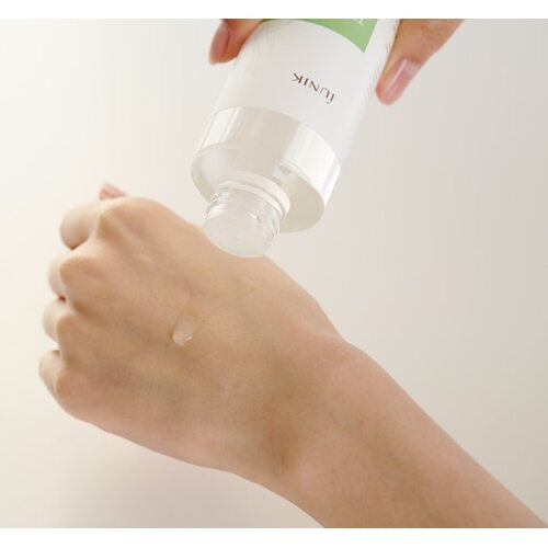 Iunik Tea Tree Relief Toner