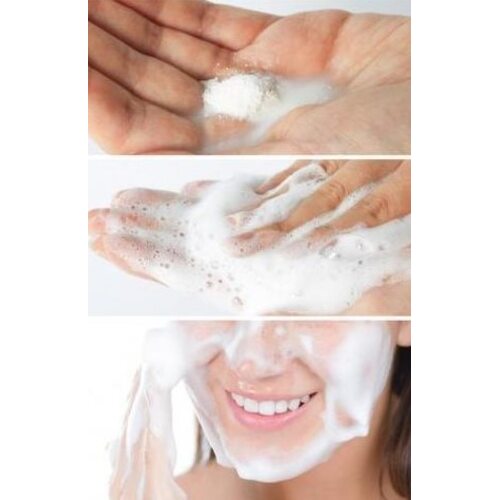 JM solution Glow Luminous Flower Firming Powder Cleanser