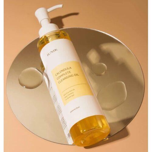 Iunik Calendula Complete Cleansing Oil
