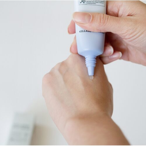 Village 11 Factory Collagen Eye Cream