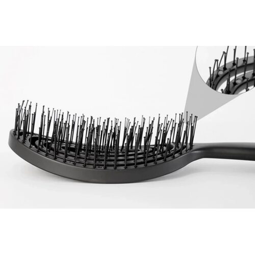 Dr.Ceuracle Multi Effect Hair Brush