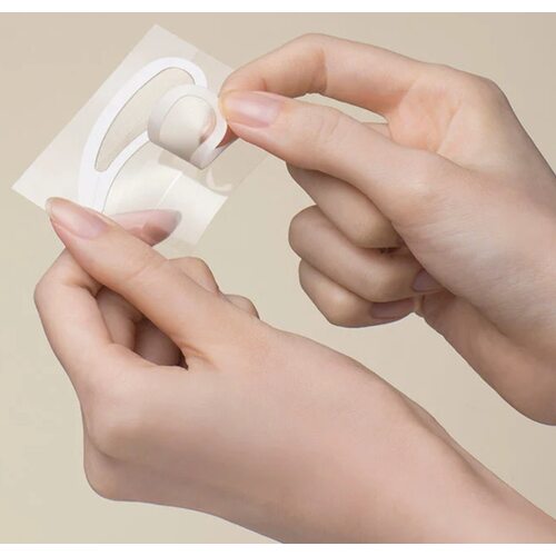 Needly Eye Patch
