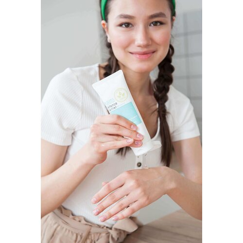 Purito Defence Barrier ph Cleanser