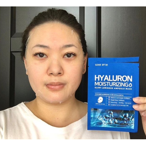 Some by mi Hyaluron Moisturizing Glow Luminous Ampoule Mask