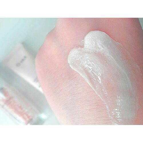 O HUI Miracle Moisture Cleansing Foam