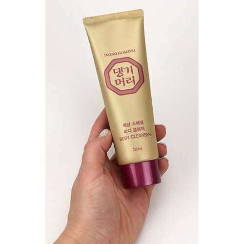 Daeng Gi Meo Ri Yeadam Special Body Cleanser