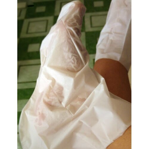 Calmia Silky Essential Foot Pack