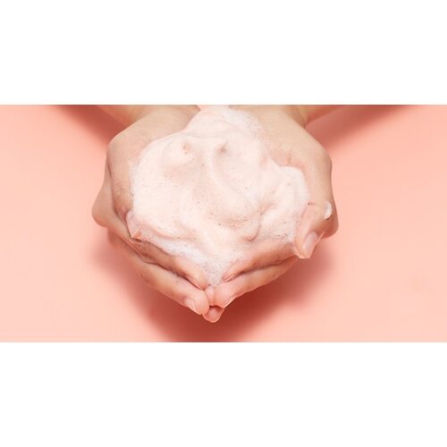 Missha Amazon Red Clay™ Pore Pack Foam Cleanser