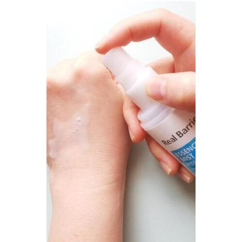 Real Barrier Essence Mist